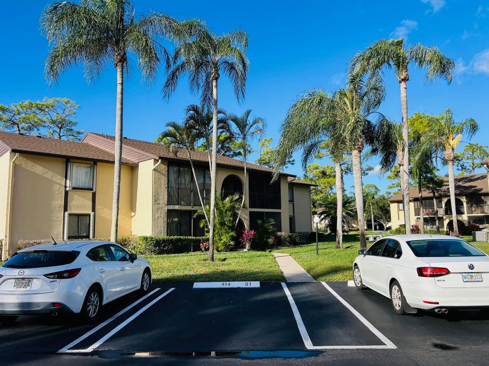 待售: $119,000 (2 贝兹, 1 浴室, 804 平方英尺)