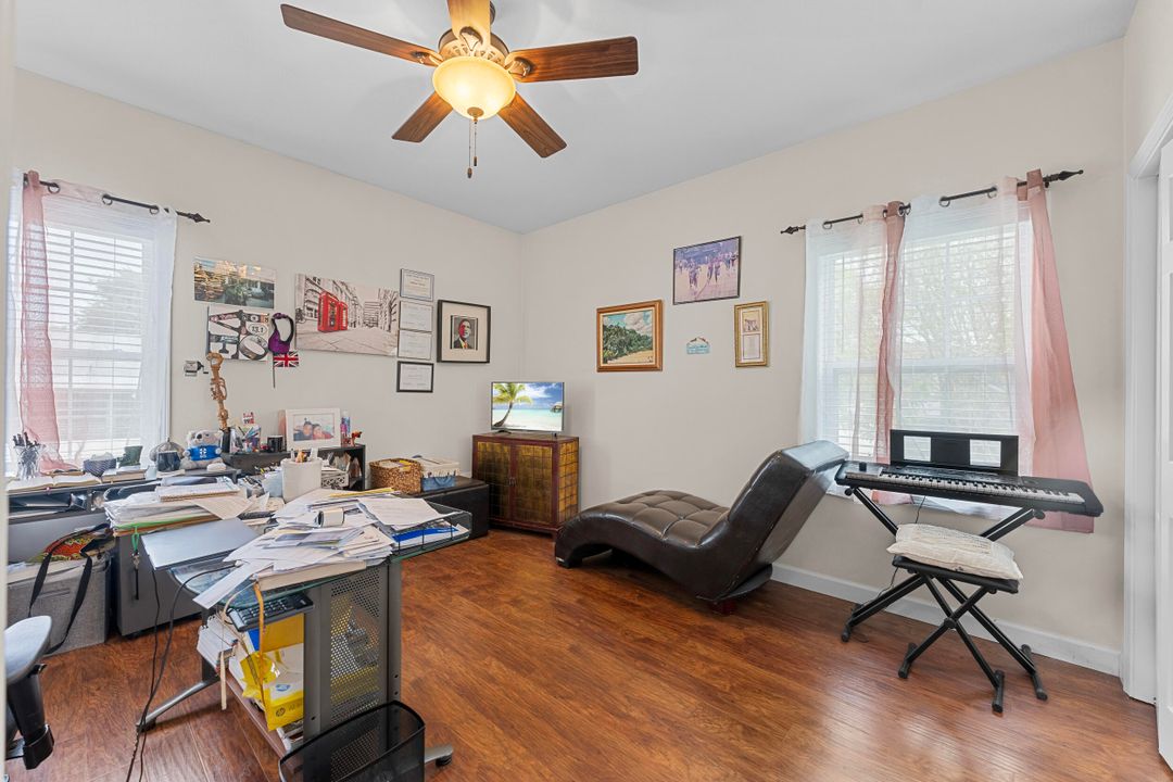 For Sale: $359,900 (3 beds, 2 baths, 1860 Square Feet)