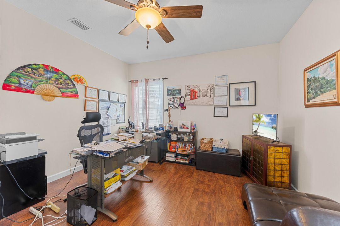 For Sale: $359,900 (3 beds, 2 baths, 1860 Square Feet)