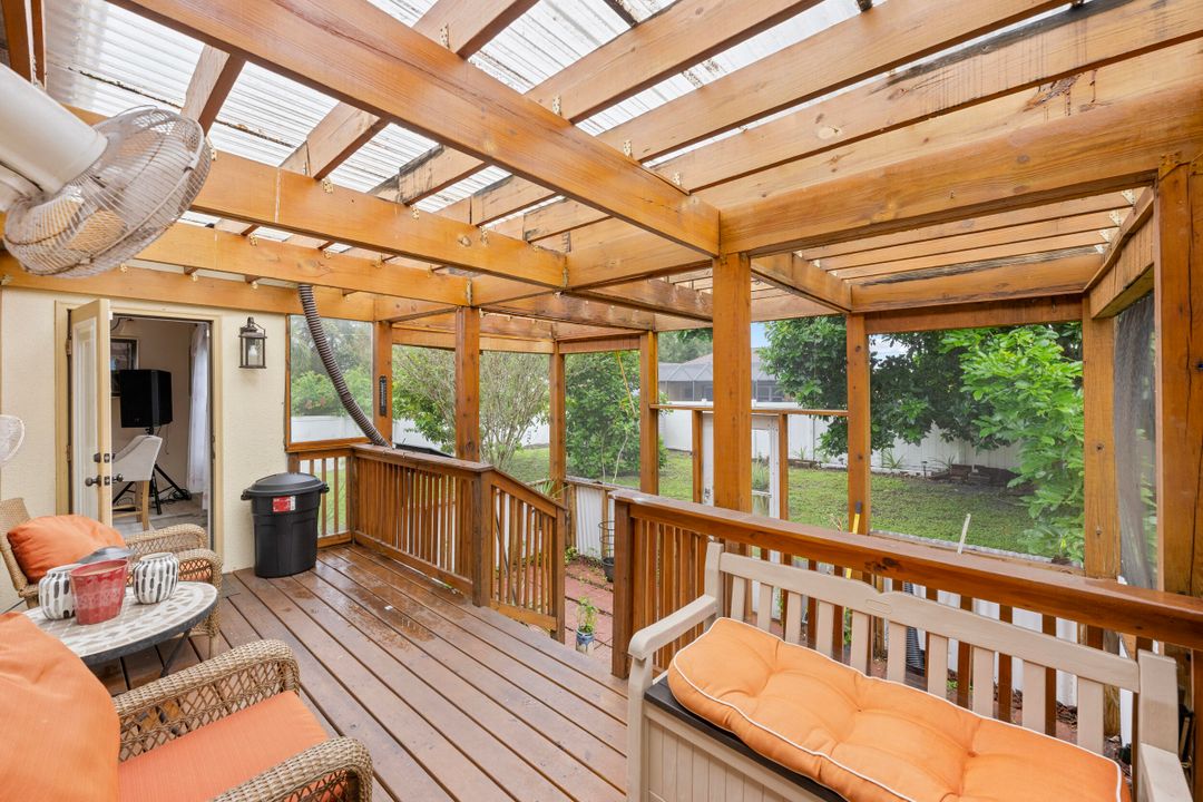 For Sale: $359,900 (3 beds, 2 baths, 1860 Square Feet)