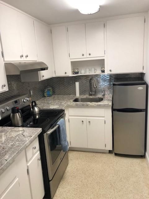 For Rent: $2,950 (1 beds, 1 baths, 638 Square Feet)