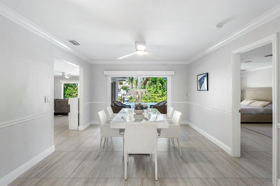 На продажу: $3,700,000 (4 спален, 2 ванн, 2463 Квадратных фут)