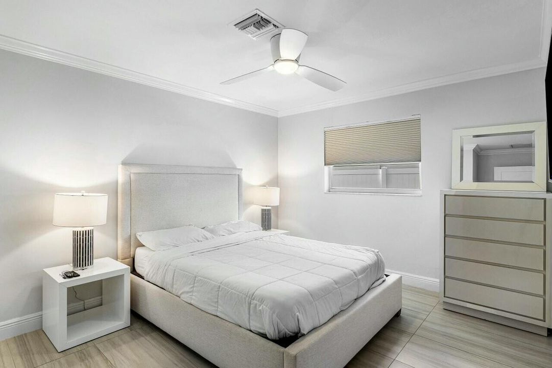 На продажу: $3,700,000 (4 спален, 2 ванн, 2463 Квадратных фут)