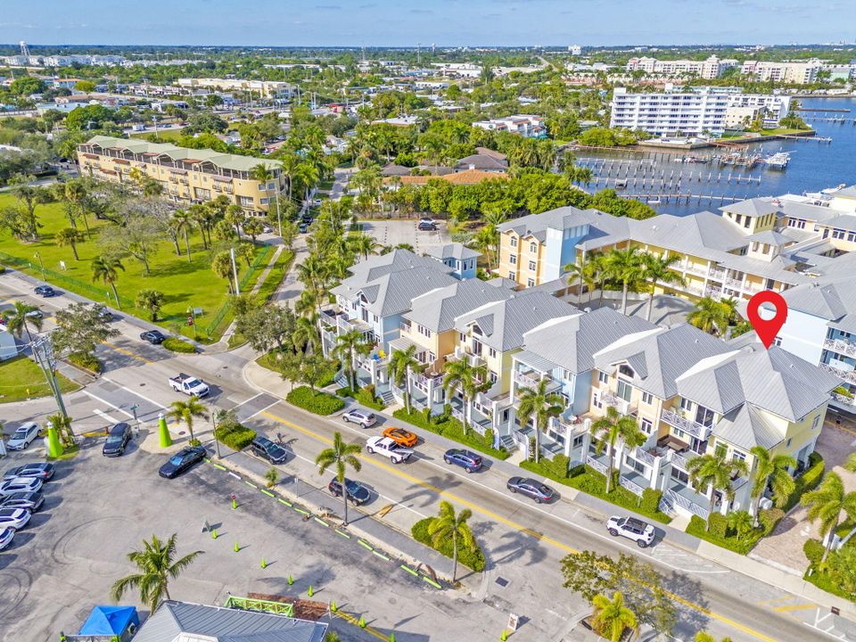 На продажу: $1,150,000 (3 спален, 3 ванн, 2260 Квадратных фут)