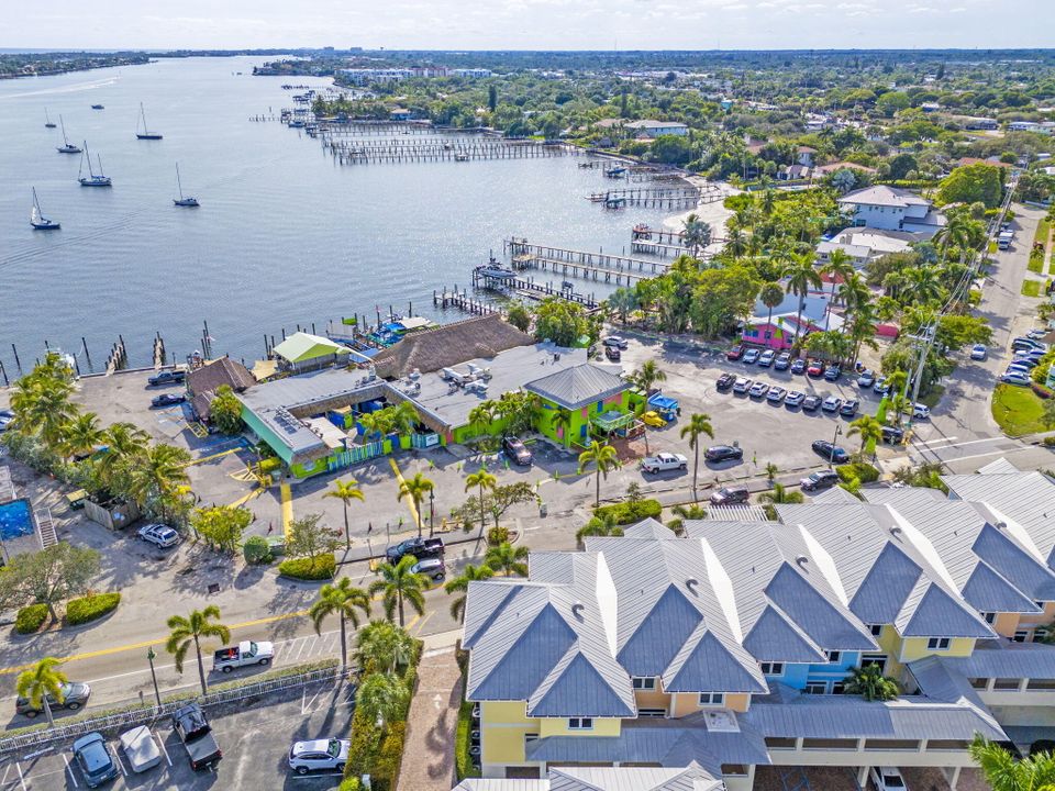 На продажу: $1,150,000 (3 спален, 3 ванн, 2260 Квадратных фут)