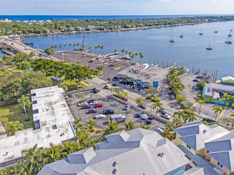 На продажу: $1,150,000 (3 спален, 3 ванн, 2260 Квадратных фут)