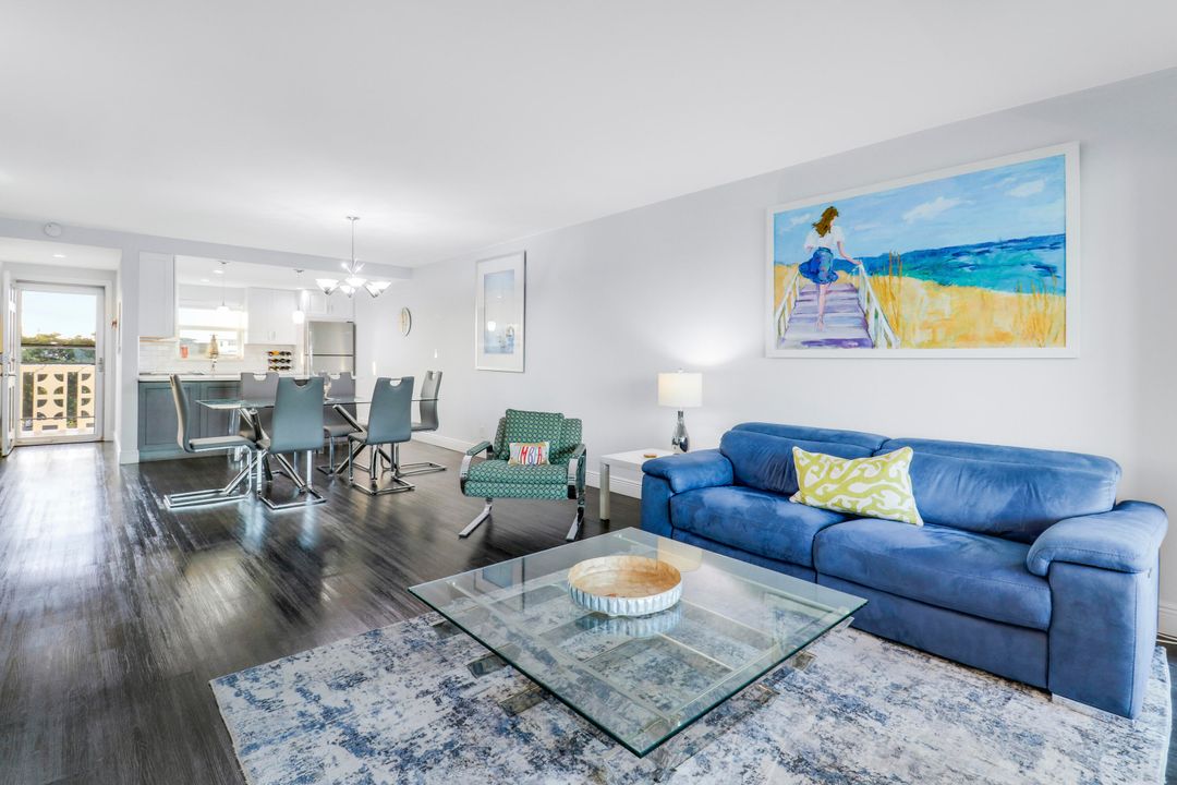 待售: $399,000 (2 贝兹, 2 浴室, 1130 平方英尺)