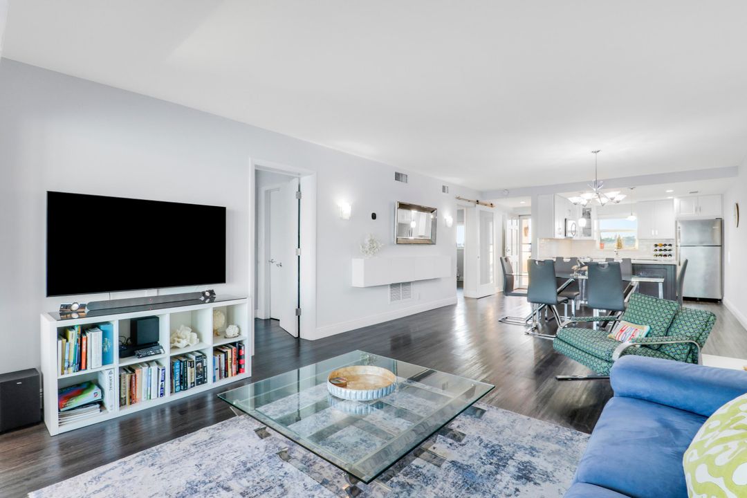 待售: $399,000 (2 贝兹, 2 浴室, 1130 平方英尺)