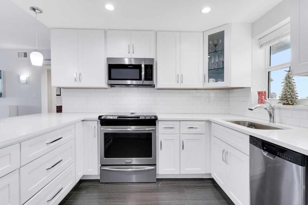 待售: $399,000 (2 贝兹, 2 浴室, 1130 平方英尺)