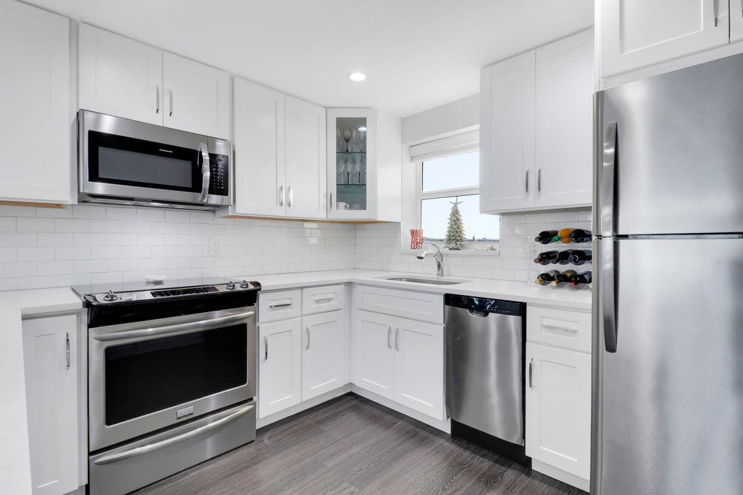 待售: $399,000 (2 贝兹, 2 浴室, 1130 平方英尺)