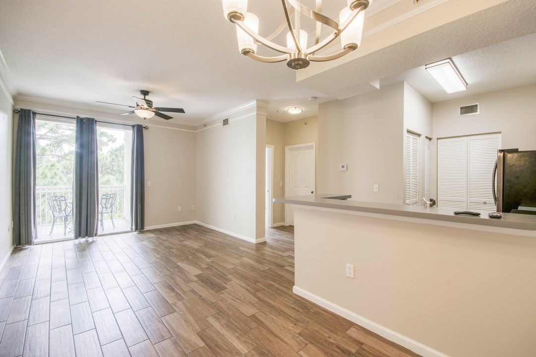 For Rent: $2,000 (1 beds, 1 baths, 604 Square Feet)