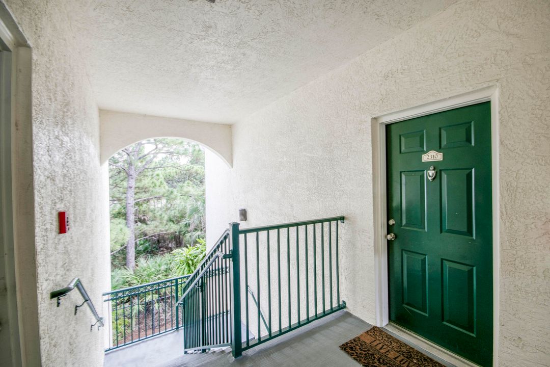 For Rent: $2,000 (1 beds, 1 baths, 604 Square Feet)