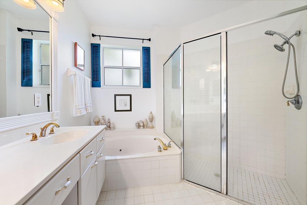 For Sale: $369,000 (3 beds, 2 baths, 1623 Square Feet)