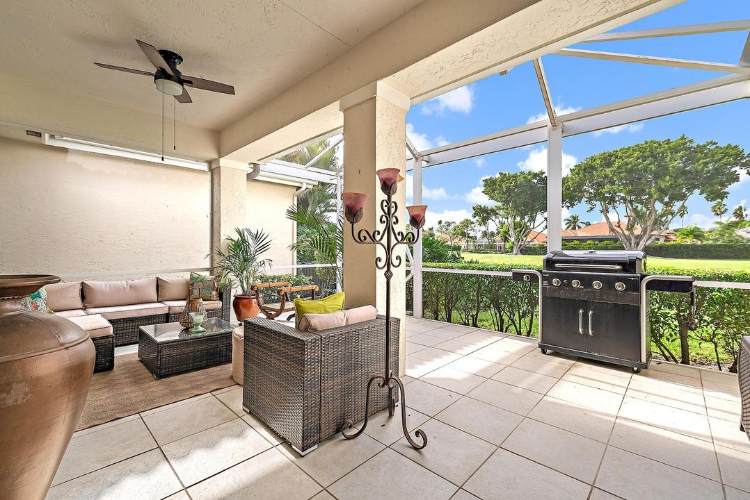 For Sale: $369,000 (3 beds, 2 baths, 1623 Square Feet)