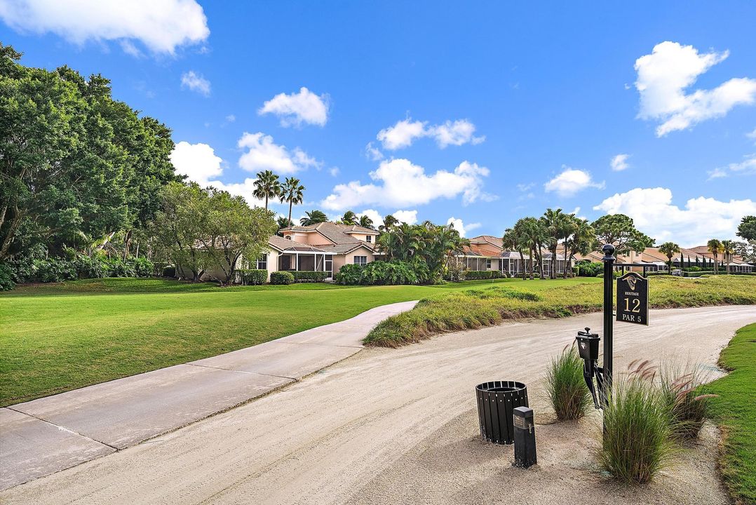 For Sale: $369,000 (3 beds, 2 baths, 1623 Square Feet)