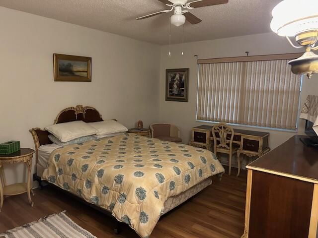 For Rent: $1,700 (2 beds, 2 baths, 1000 Square Feet)