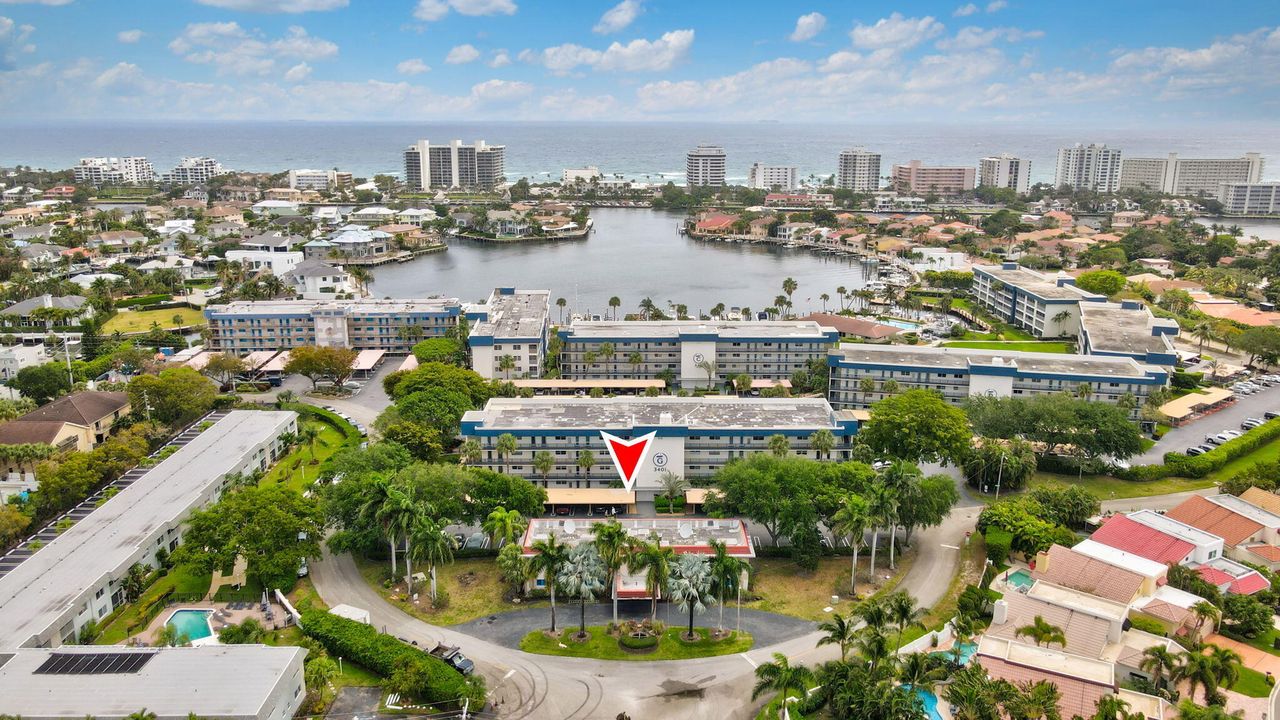 For Rent: $2,800 (2 beds, 2 baths, 1175 Square Feet)