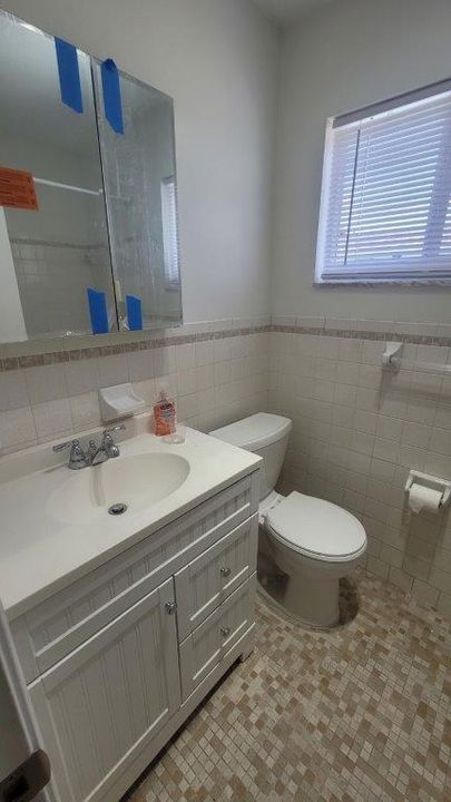 For Rent: $1,850 (1 beds, 1 baths, 672 Square Feet)