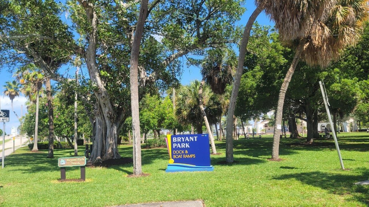 For Rent: $1,850 (1 beds, 1 baths, 672 Square Feet)