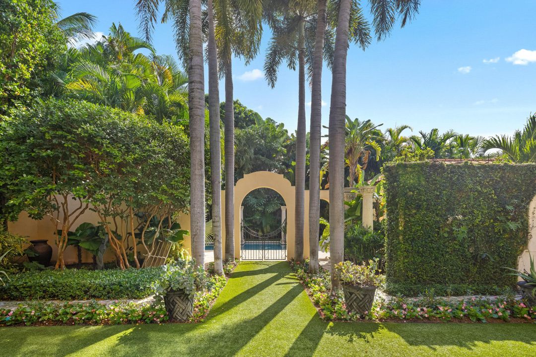 待售: $28,450,000 (8 贝兹, 8 浴室, 5682 平方英尺)