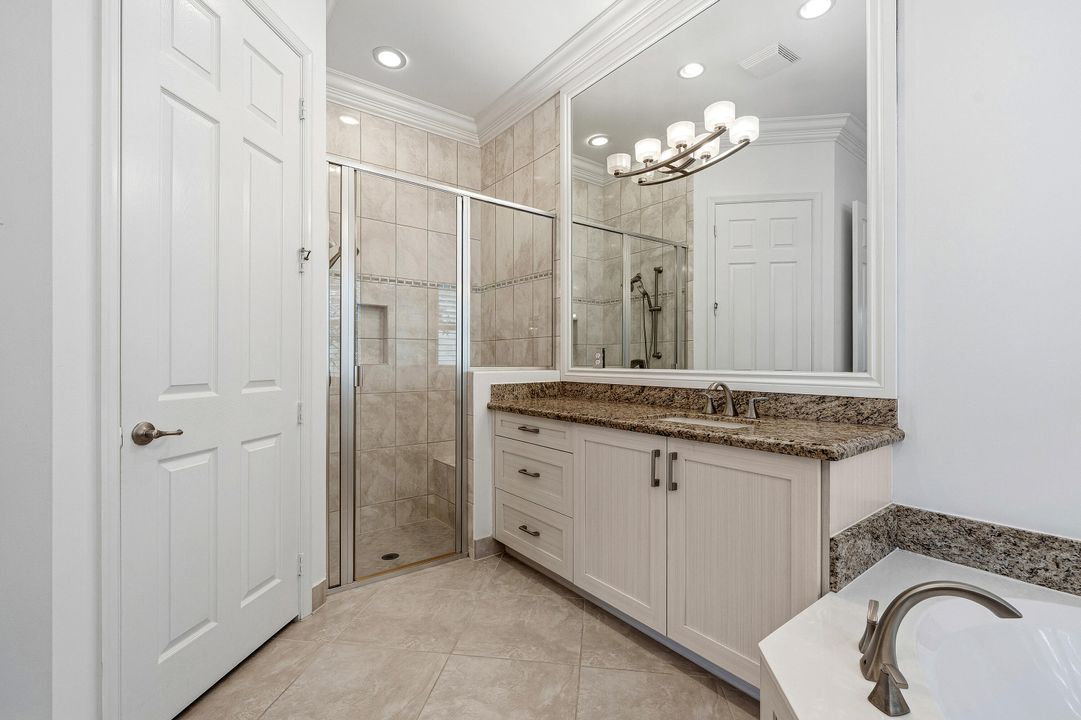 For Sale: $850,000 (3 beds, 2 baths, 1994 Square Feet)