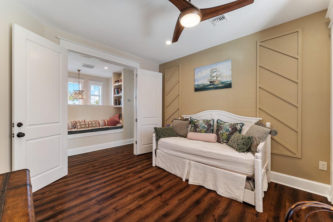 For Sale: $1,725,000 (4 beds, 2 baths, 3245 Square Feet)