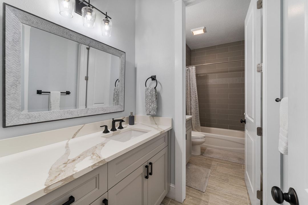 For Sale: $1,725,000 (4 beds, 2 baths, 3245 Square Feet)