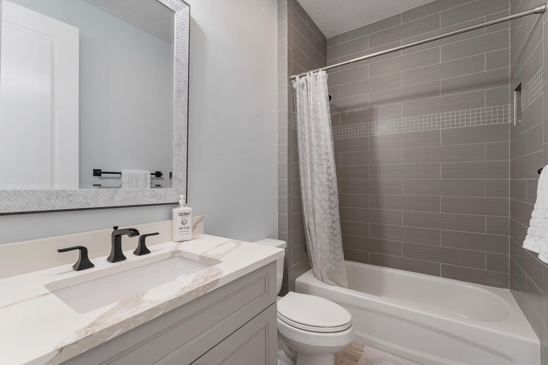 For Sale: $1,725,000 (4 beds, 2 baths, 3245 Square Feet)