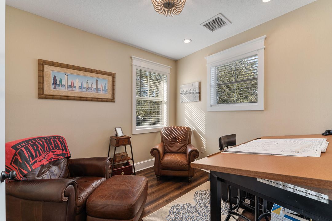 For Sale: $1,725,000 (4 beds, 2 baths, 3245 Square Feet)