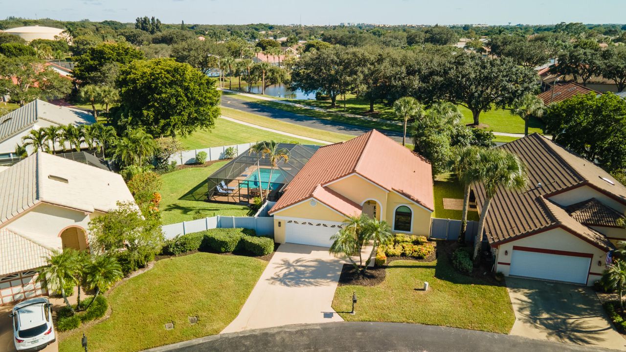 En Venta: $615,000 (3 camas, 2 baños, 1582 Pies cuadrados)