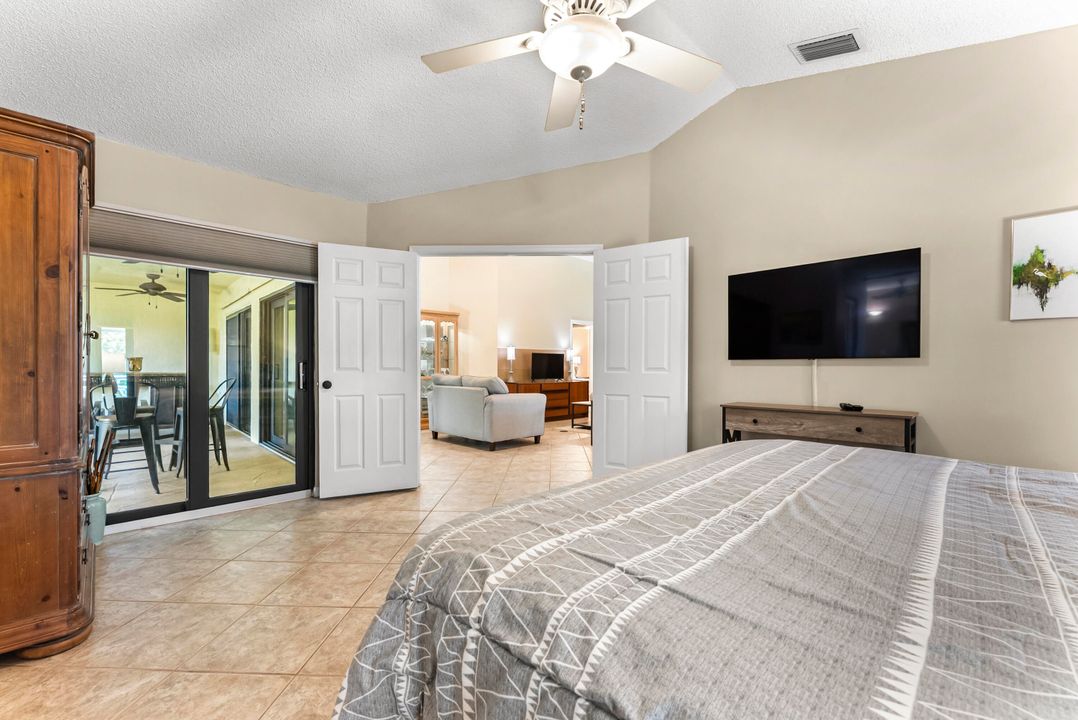 En Venta: $615,000 (3 camas, 2 baños, 1582 Pies cuadrados)