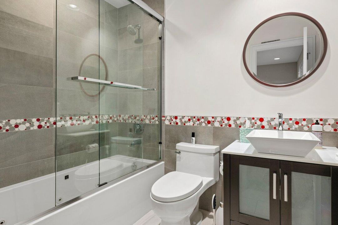 На продажу: $3,750,000 (4 спален, 5 ванн, 2611 Квадратных фут)