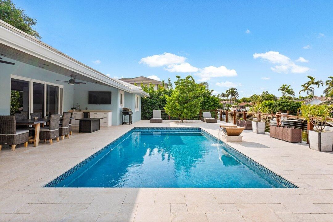 На продажу: $3,750,000 (4 спален, 5 ванн, 2611 Квадратных фут)