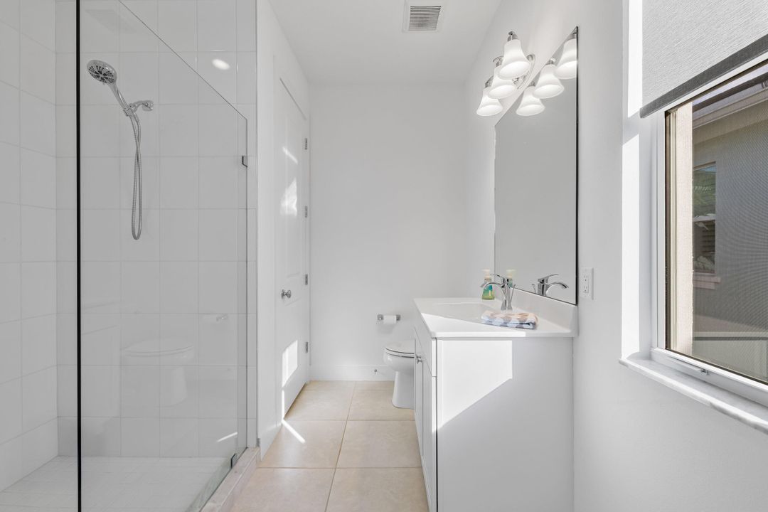 待售: $1,675,000 (4 贝兹, 5 浴室, 3760 平方英尺)