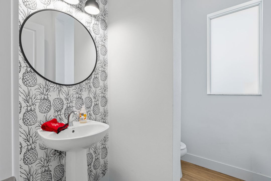 待售: $1,675,000 (4 贝兹, 5 浴室, 3760 平方英尺)