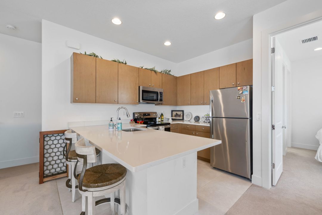 待售: $1,675,000 (4 贝兹, 5 浴室, 3760 平方英尺)