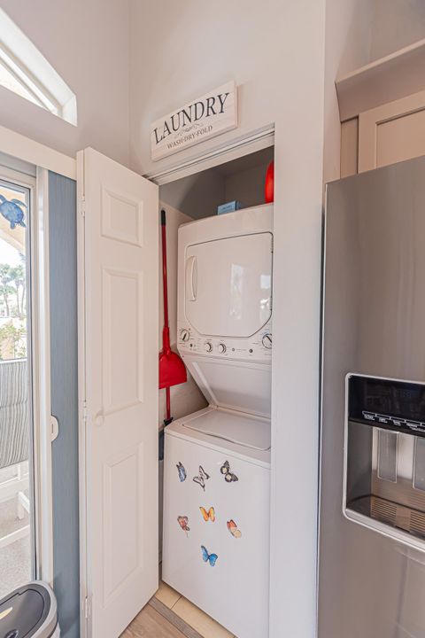 待售: $249,900 (2 贝兹, 2 浴室, 1154 平方英尺)