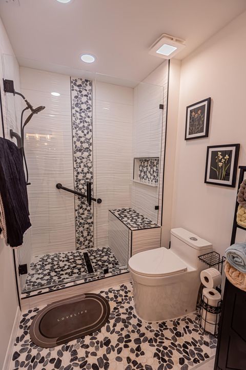 待售: $249,900 (2 贝兹, 2 浴室, 1154 平方英尺)