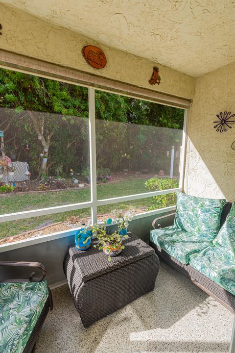 待售: $249,900 (2 贝兹, 2 浴室, 1154 平方英尺)