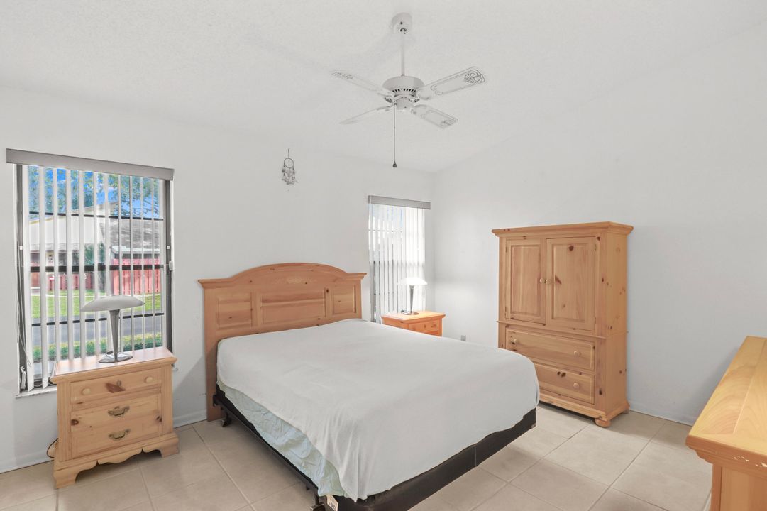For Sale: $225,000 (2 beds, 2 baths, 1026 Square Feet)