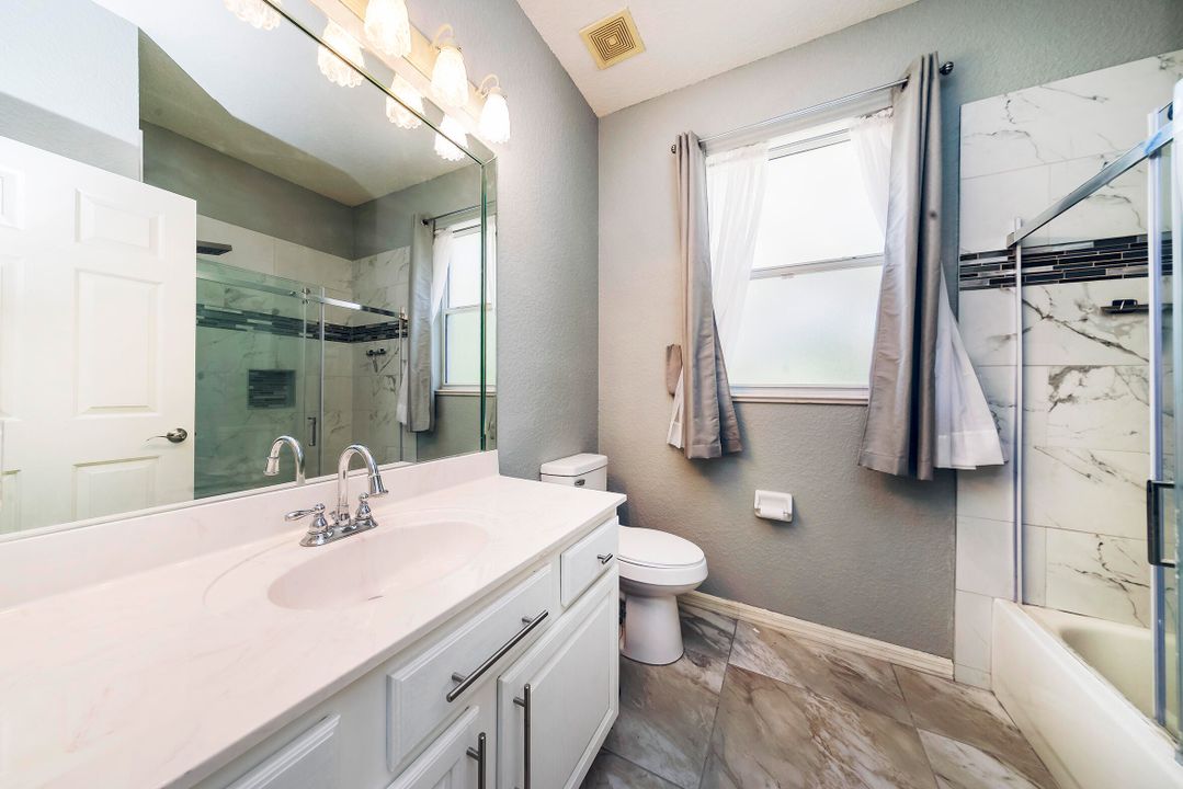 For Sale: $569,000 (3 beds, 2 baths, 2519 Square Feet)