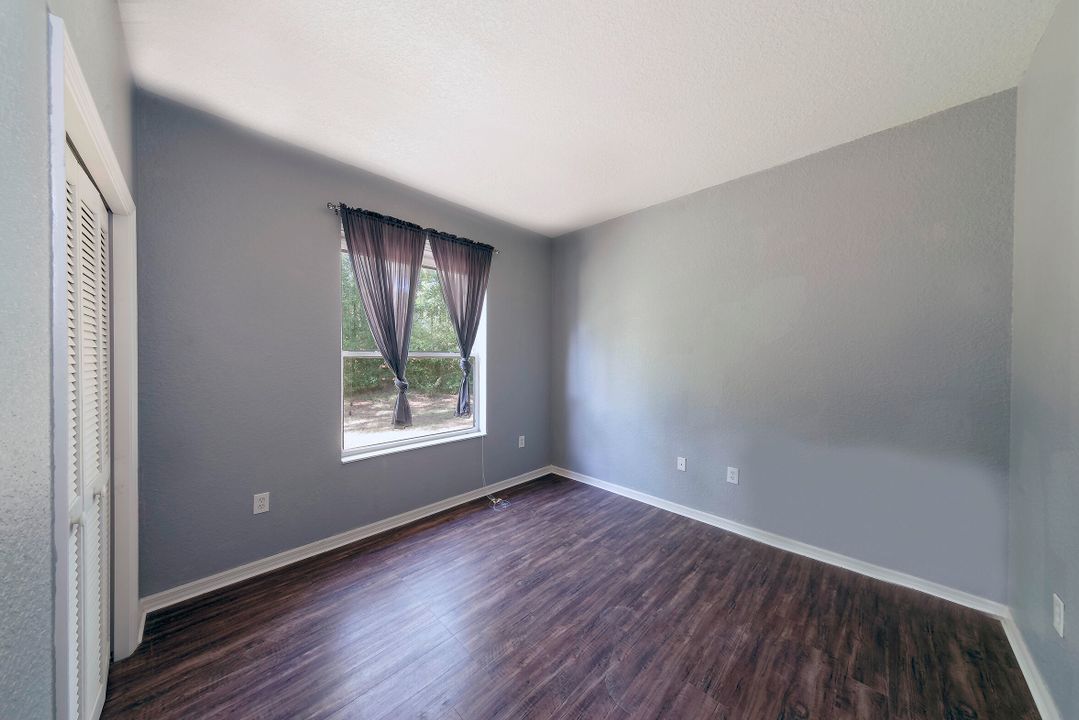 For Sale: $569,000 (3 beds, 2 baths, 2519 Square Feet)