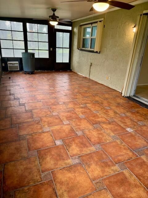 For Rent: $2,025 (2 beds, 2 baths, 1122 Square Feet)