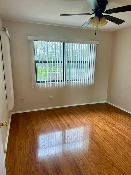 For Rent: $2,025 (2 beds, 2 baths, 1122 Square Feet)