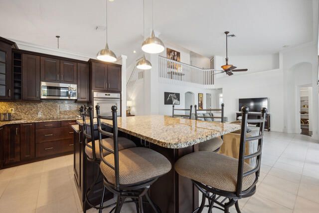 For Rent: $5,500 (5 beds, 3 baths, 2608 Square Feet)