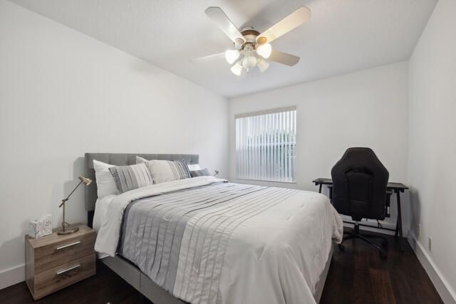 For Rent: $5,500 (5 beds, 3 baths, 2608 Square Feet)