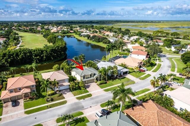 For Rent: $5,500 (5 beds, 3 baths, 2608 Square Feet)