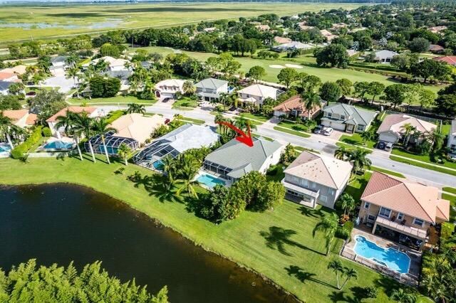 For Rent: $5,500 (5 beds, 3 baths, 2608 Square Feet)