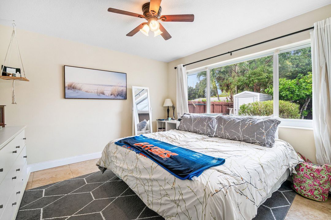 For Sale: $600,000 (3 beds, 2 baths, 1359 Square Feet)