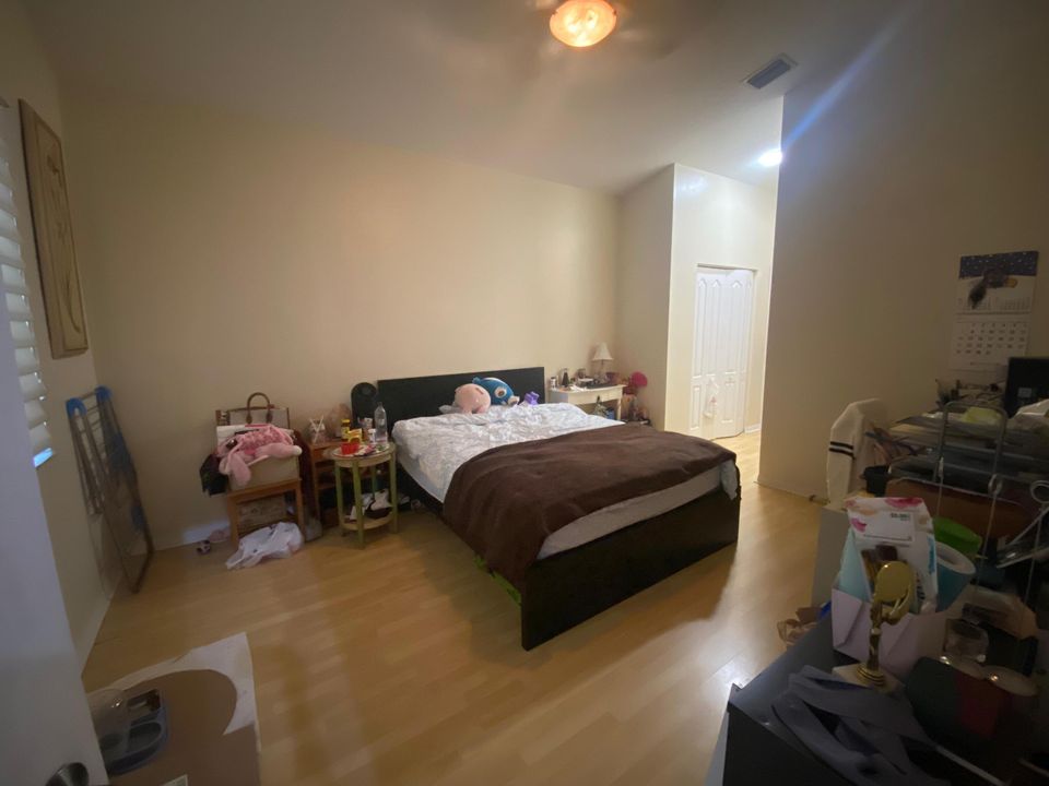 En Venta: $629,900 (3 camas, 2 baños, 1691 Pies cuadrados)